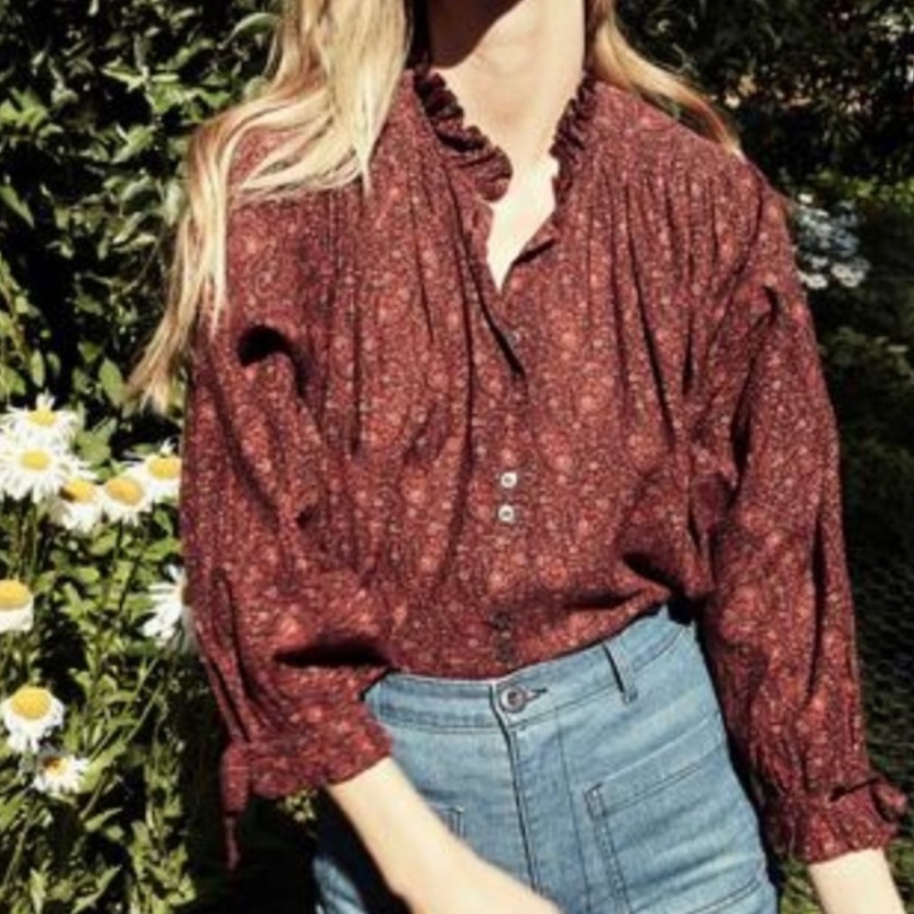 SOLD❗️Doen Rose Top in Aubergine Prairie Paisley - Picture 1 of 5